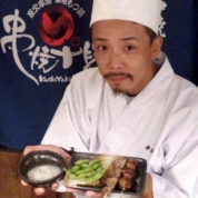 炭火串焼・本格もつ鍋　串焼十段 